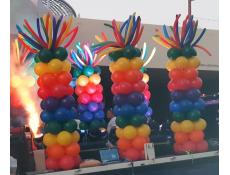 Spiky Top Rainbow Balloon Columns
