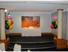 Foil Shpae and Latex Balloon Floor Arrangements | Duxton Hotel
www.corporaterewards.com.au