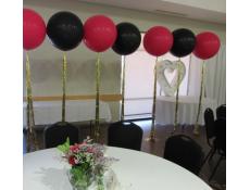 Gaint Wildberry & Black Balloons with Gold Tinsel Tails
Wedding Balloons | www.CorporateRewards.com.au