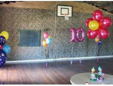 Daisy and Giant Number Balloon Decorations
Scout Hall Applecross | www.CorporateRewards.com.au