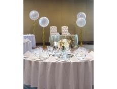 Giant Clear Balloons with Gold Tenisel Tails
University Club UWA | www.CorporateRewards.com.au